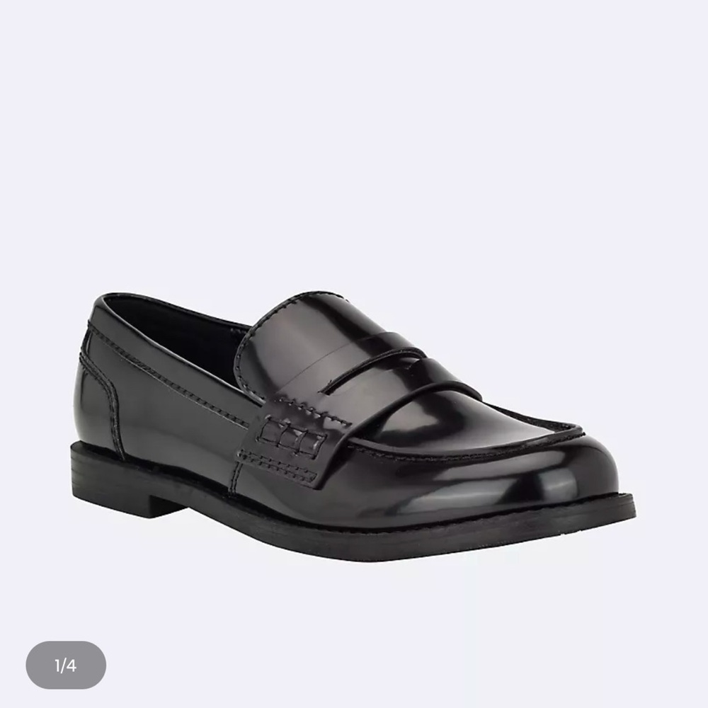 Calvin Klein Women’s size 9 loafers - never worn (still in box)